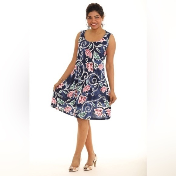 Shoreline Navy Blue Floral Sleeveless Midi Dress - Picture 12 of 12